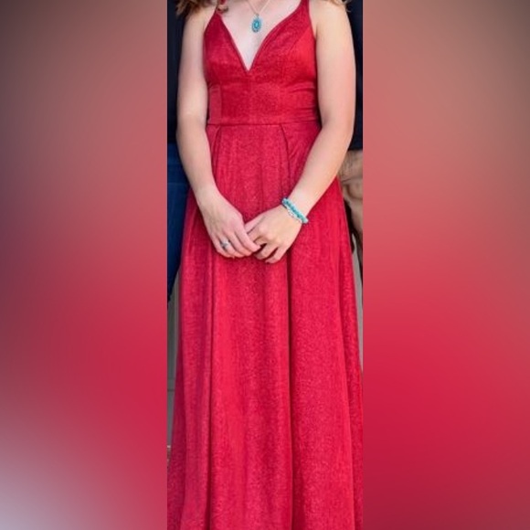 Red Prom dress, glitter lacey back, size small - Picture 3 of 4